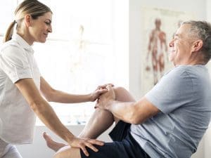 Physiotherapy fees discussion during a physiotherapy assessment