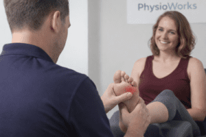 Morton’s neuroma physiotherapy assessment targeting forefoot nerve pain between toes