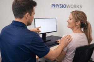 Posture assessment during desk ergonomics consultation in physiotherapy clinic